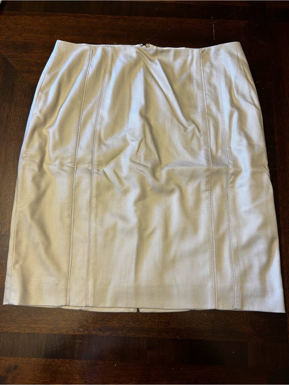 White House Black Market Cream Pencil Skirt with Panel Seams Size 12P Petite
